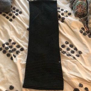 Black Infinity Scarf. North Face